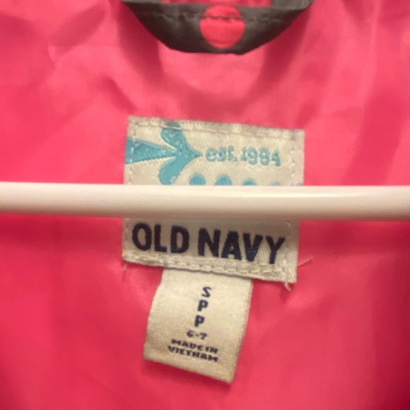 Old Navy, grey pink polka dot, vest, sz 6-7 - Picture 2 of 3